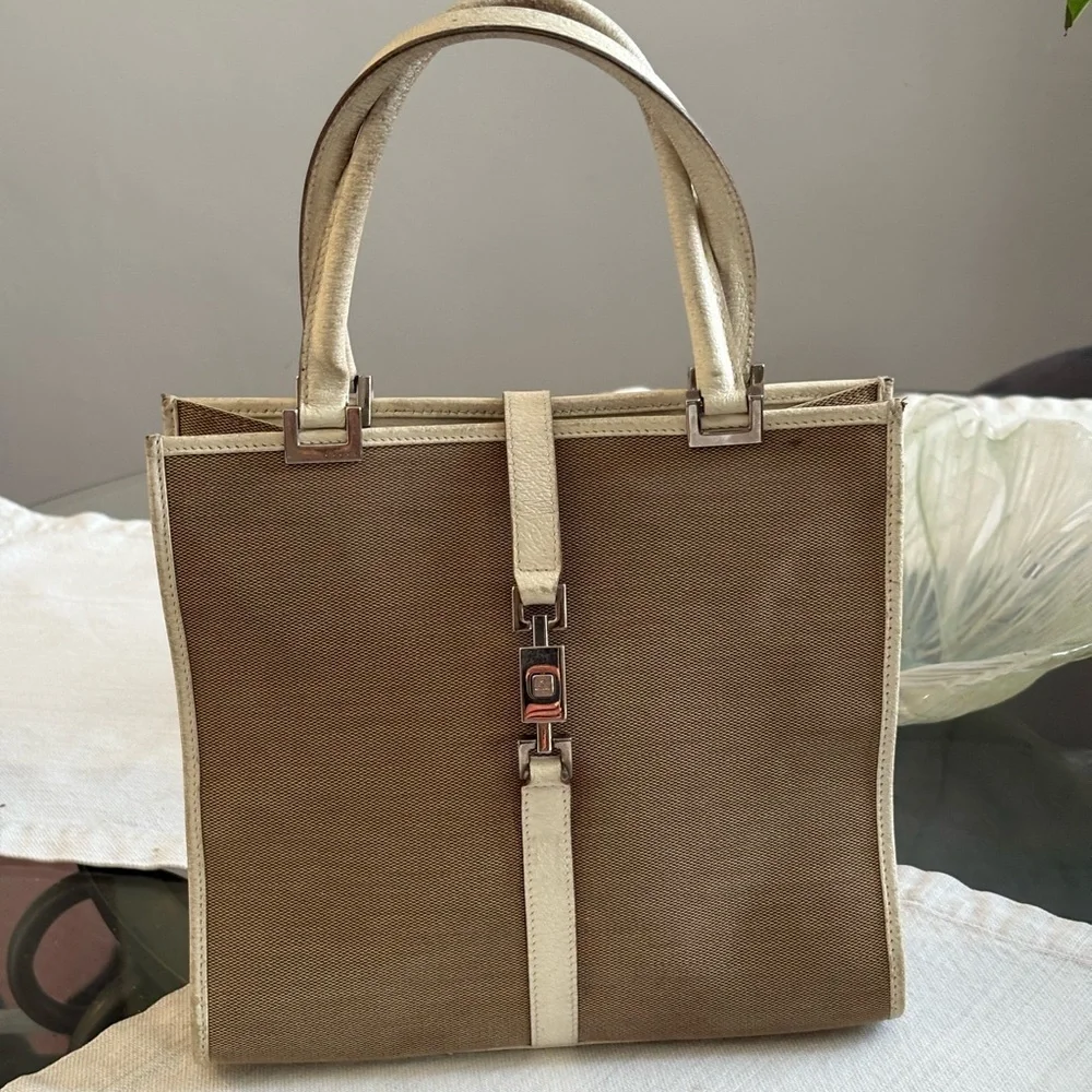 Vintage Gucci Jackie Canvas Tote with leather off white trim silver hard. - Picture 16 of 16